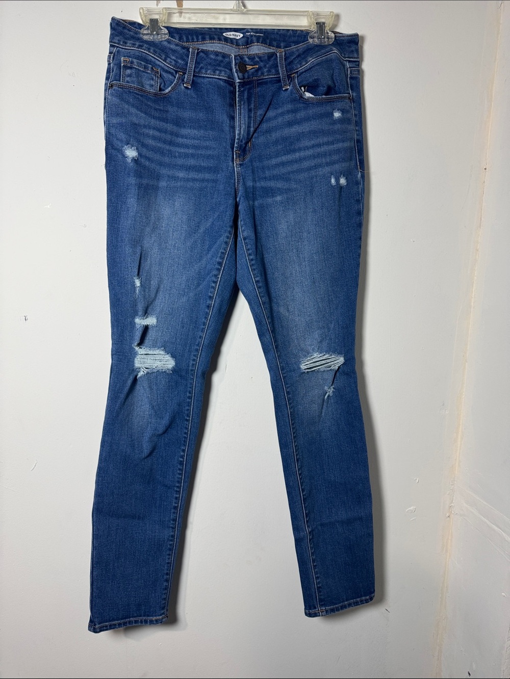 Old Navy Women's Skinny Jeans in Blue Distressed Wash